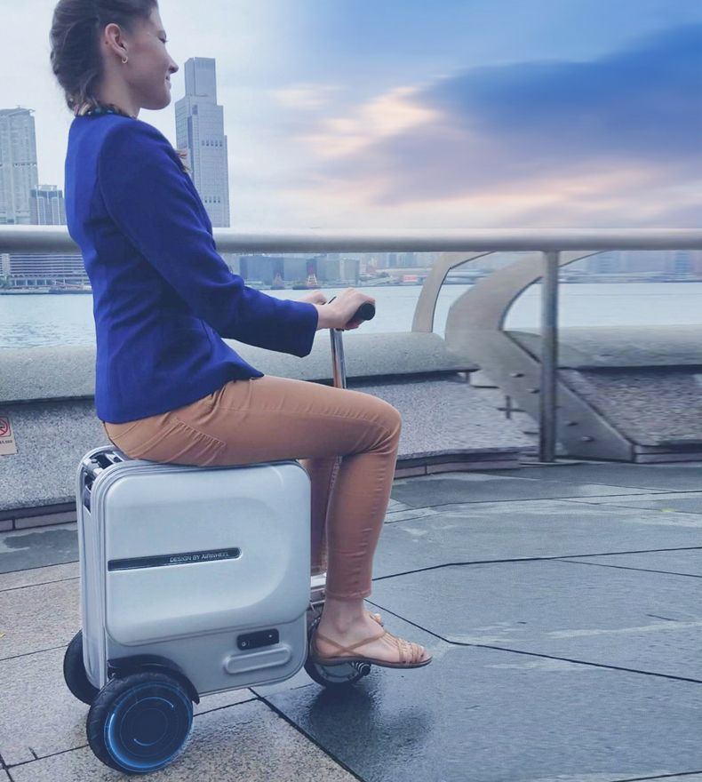 Airwheel smart luggage